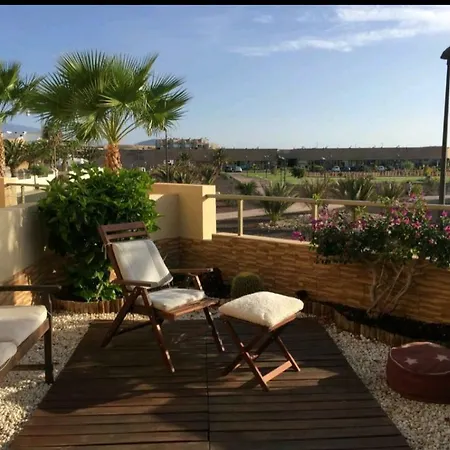 Family Friendly House In La Tejita, El Medano Feriehus